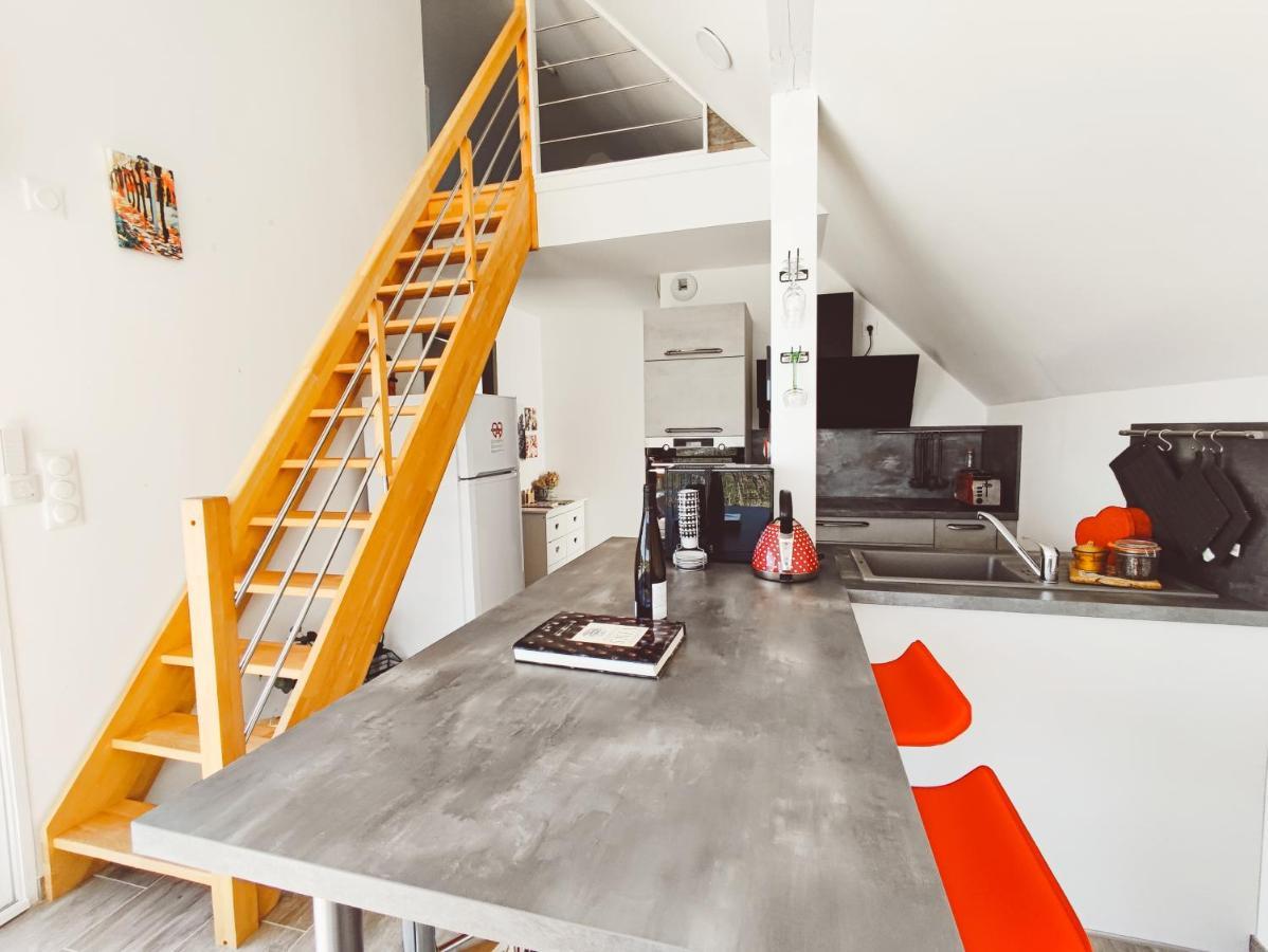 הוילה Reichsfeld Janea Deep Red House מראה חיצוני תמונה