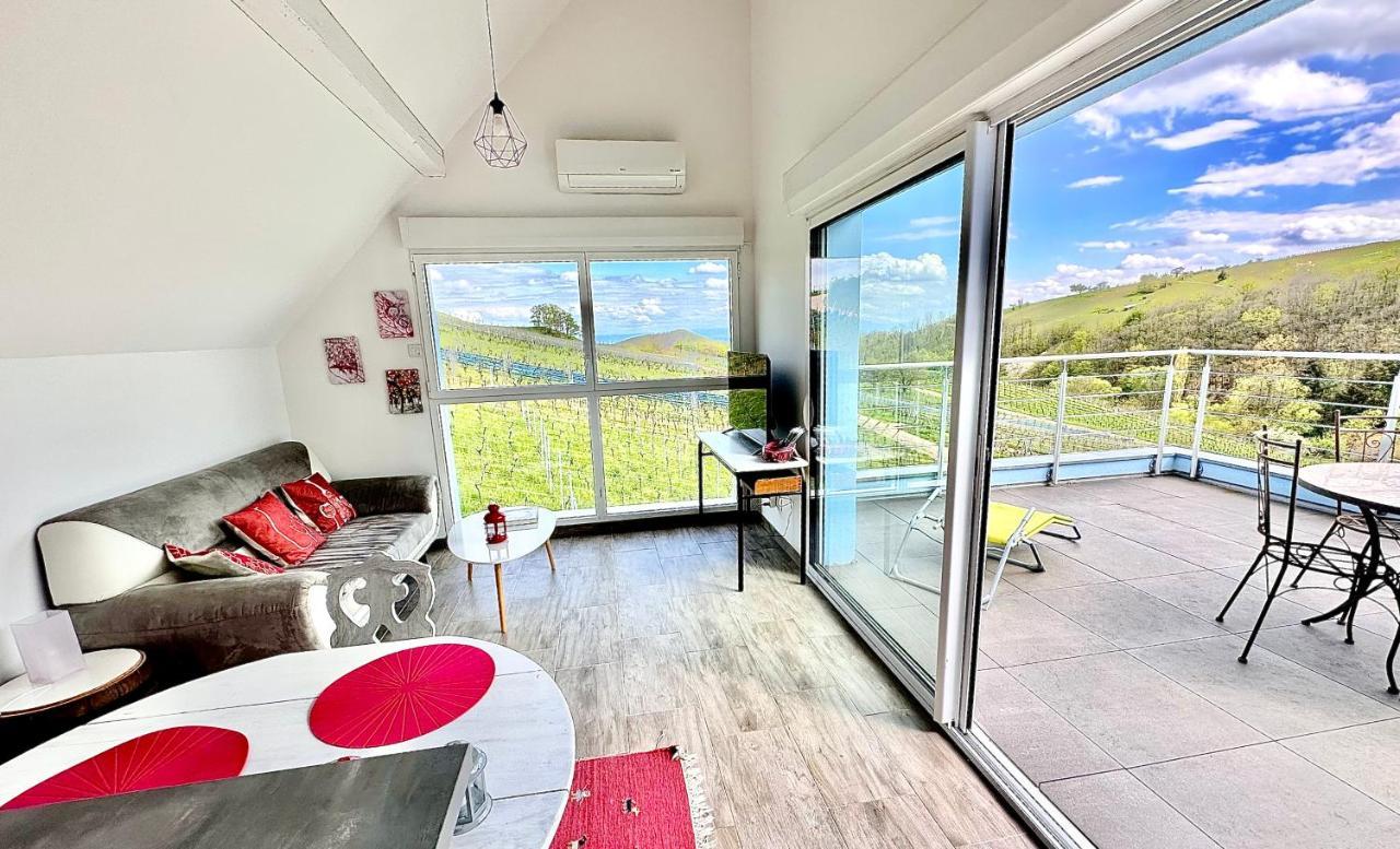 הוילה Reichsfeld Janea Deep Red House מראה חיצוני תמונה